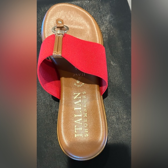 Ladies Red Strap Sandals with Box, 71/2 - Picture 3 of 7
